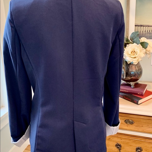 Blue cotton jacket with pinstripe lined cuffs. - Picture 3 of 8